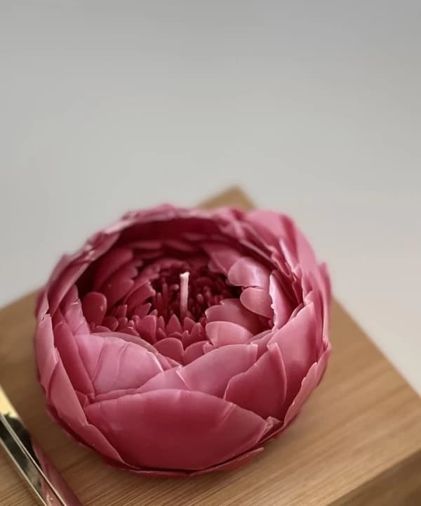 British Rose Candle